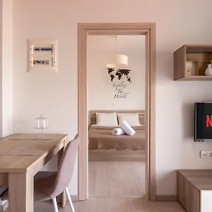  Apartament Minimalist W/ View