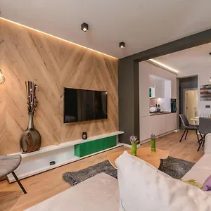 https://dream-apartments-lux-style-2-bdr-2-bthr.sofiahotelsbg.com